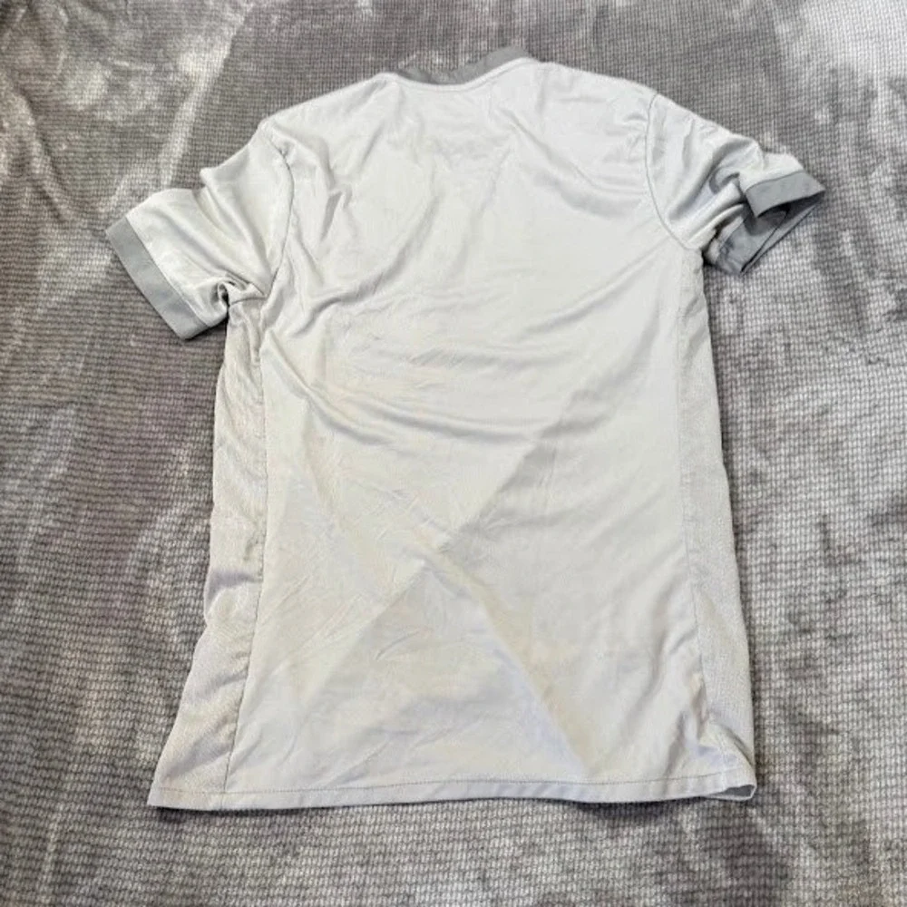 Adidas Manchester United 2017-18 Third Jersey Grey Mens S Holy Trinity Statue